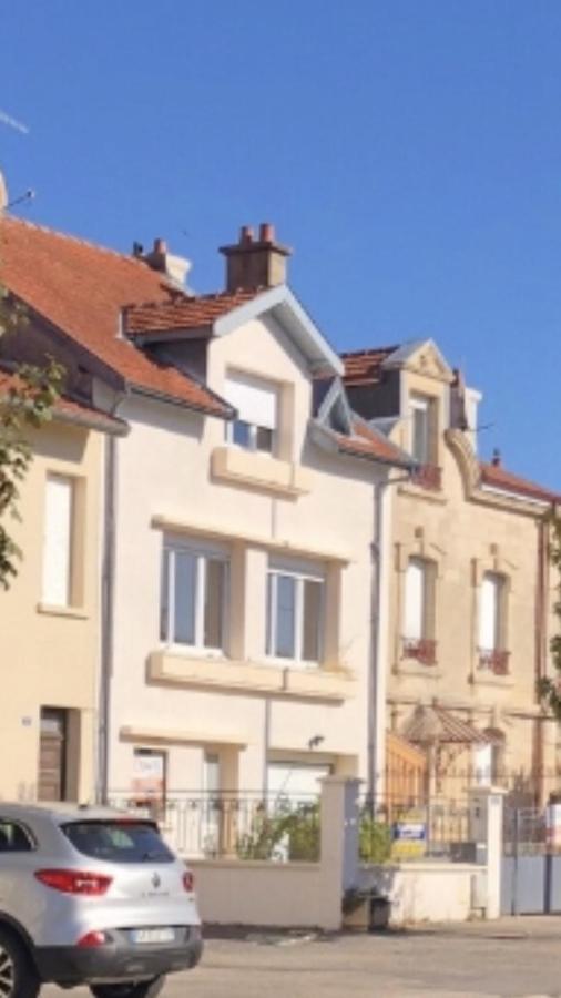 Joli Studio Au Coeur De Verdun Kültér fotó